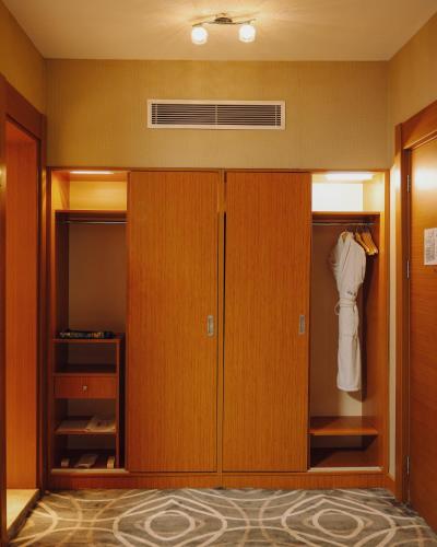 1 twin bed
