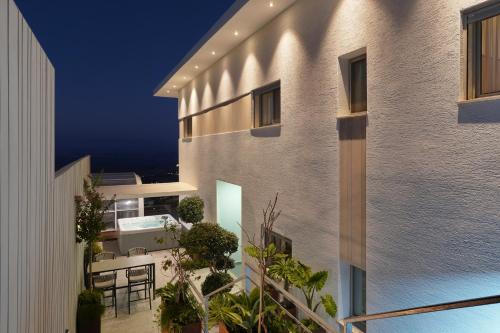 Villa Aqua Boutique in Nof ha-Yarden