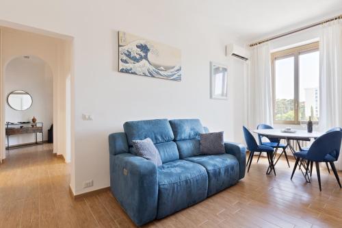Cozy and Bright Pyramid Apartment, Rome (photo 3)