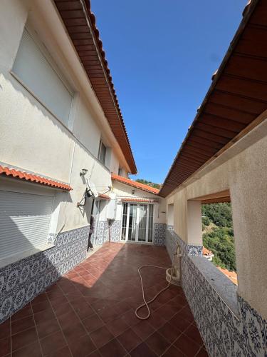 Superbe Luxury House for rent in Azeffoun in Ait-Chaffaa