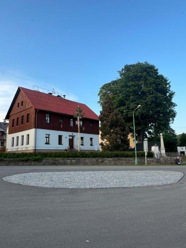 Apkārtne, Apartmán Mařinka (Apartman Marinka) in Riki
