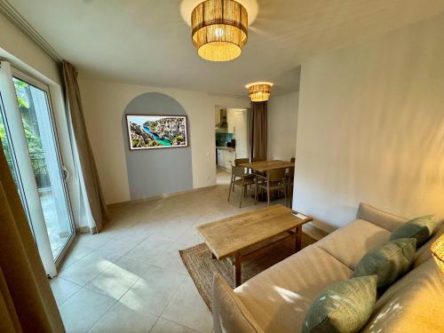 Villa Onyra - La Cabane du Pêcheur - Villa avec jardin à 100m de la mer - Location saisonnière - Saint-Cyr-sur-Mer