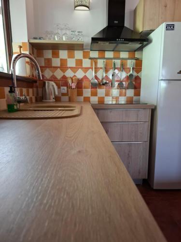 Villa antikaz - Meublé tourisme - Classé 4 étoiles (Villa antikaz - Meuble tourisme - Classe 4 etoiles) in เลอ มูล์