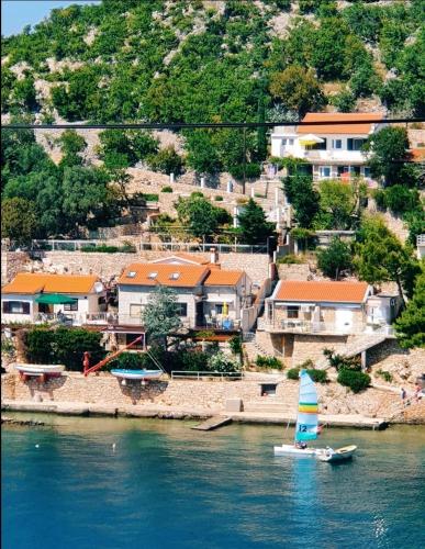 Appartment Marija with big terrace and sea view in Starigrad (Ličko-Senjska)