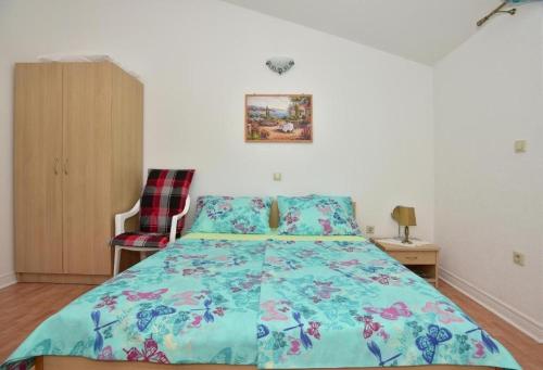 Studio with Balcony and Sea View room in Apartments with parking space Makarska - 24785