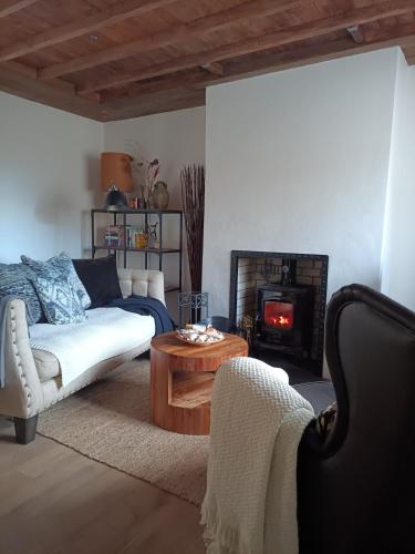 Cosy Coastal Escape with Seaview Terrace gîte à louer Copeland Island