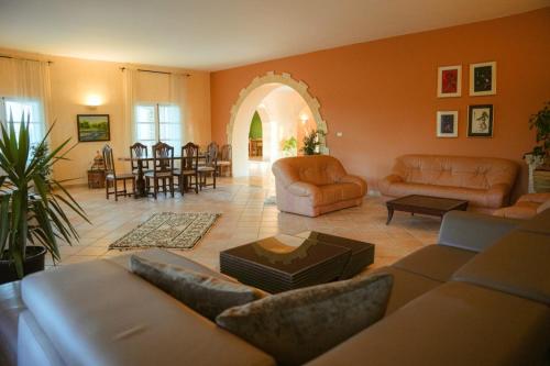 Villa Curubell in Korba