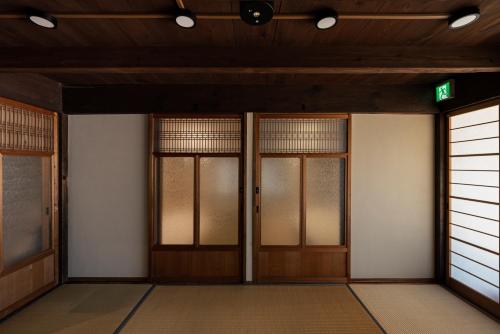 OMISHIMA SPACE Omoya