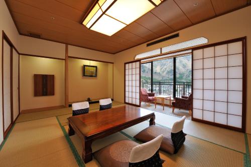 Special Room with Tatami Area - Smoking