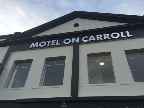 Motel on Carroll - Accommodation - Dunedin