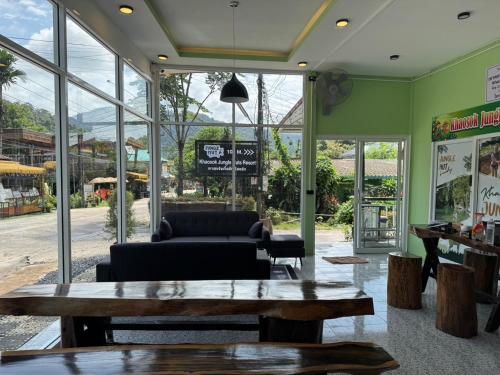 Khaosok jungle hostel Branch 1 in Khao Sok (Suratthani)