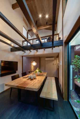 Hinaya Higashiyama Machiya House - image 4