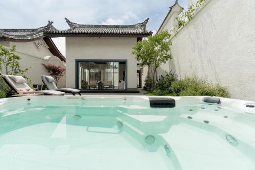 Dali Taoxi Secret Manor in Dali