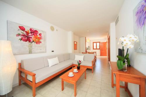 Mar Brava Apartments - Arenal d’en Casat