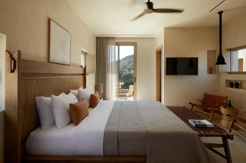 Adama - Adults Only in Adelianos Kampos