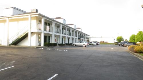 American Motel - Lenoir in Lenoir, USA