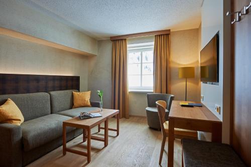 Suite, deluxe