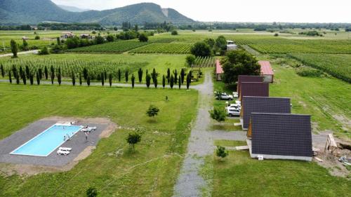 Shaverge wine cellar and cottejes in Kvareli