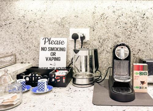 New Stunning Dubai Marina 1BR apartment in the Iconic Waves Tower!, Dubaj (zdjęcie 7)