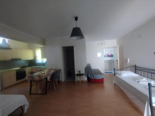 Lalezas Studios, Tolo (fotografie 6)