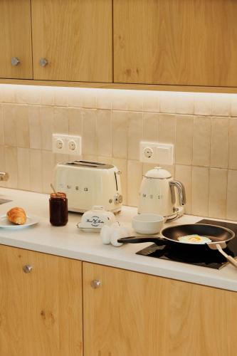 Apartment image 6