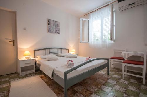 Apartments Srijemsi 5