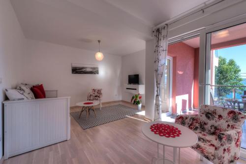 Apartments Delfin - image 4