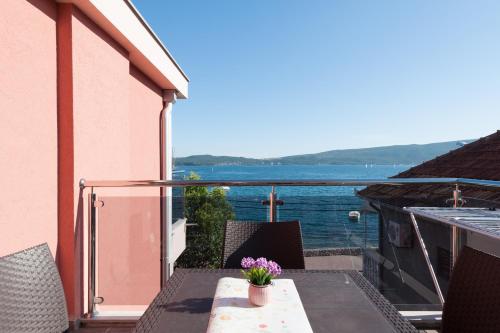 Apartments Delfin - image 11