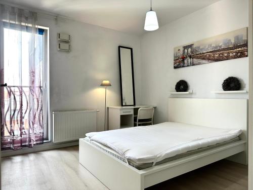 Dubois 7 Apartment - Self Check-In 20h - LIFT, Breslau (Foto 7)