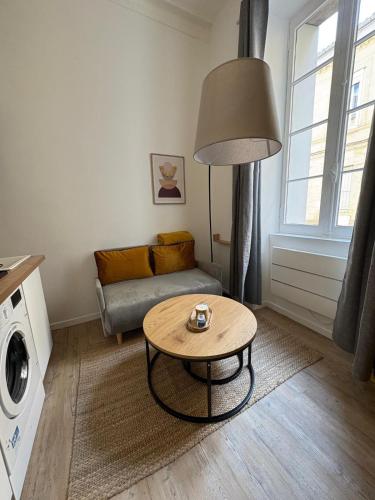 Camping - Bordeaux -  - Studio Cosy Jardin Public - Image #0