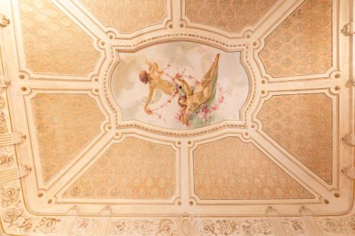 Vera Rooms 5