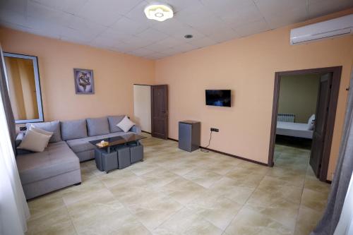 Senat Hotel in Kapan