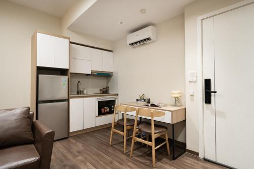 The Harmony Hotel Riverside Seven in Hoang Mai District