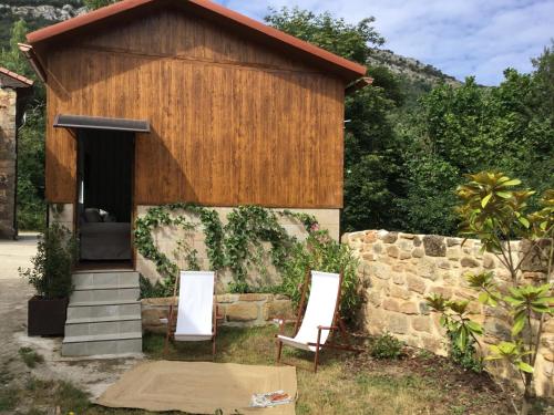 Los acebos la suite in Barriolacuesta