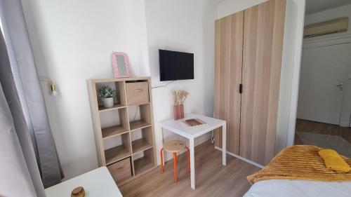 Studio Gauche Calme Proche Gare Climatisation, Bordeaux (Foto 7)