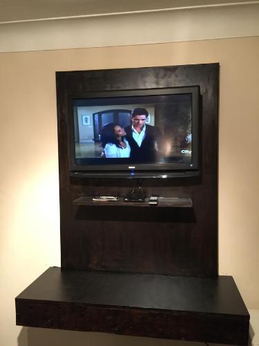 ทัศนียภาพภายนอกโรงแรม, Mayflower Motel in คิทเช่นเนอร์ (ON)