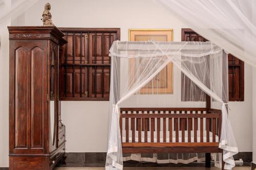 Family Room with Balcony image 10