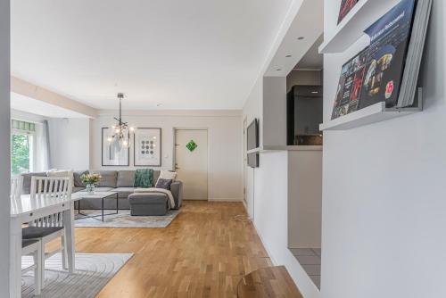 Lagenhet med fantastisk utsikt in Lilla Essingen