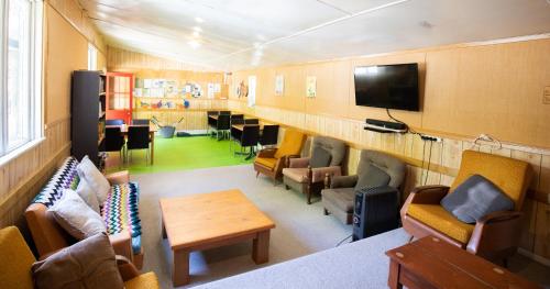 Koplietošanas atpūtas telpa ar TV, Danseys Pass Holiday Park in Dantrūna
