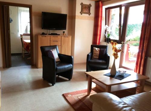Ferienwohnung-Geschwind - image 4