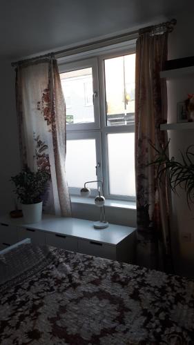 Charming double room with private bathroom, Londyn (zdjęcie 4)
