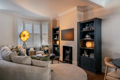 Stunning Townhouse in Parsons Green, Fulham, Лондон