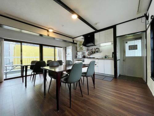 Nomad Hostel East 2