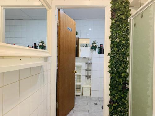 Nice room less Pay near Port Adelaide in Port Adelaide