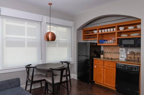 Apartment image 10