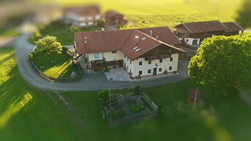 Ferienwohnung Rosa - Apartment - Wonneberg