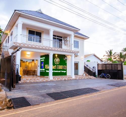 Gold barbecue apartments in Tanga