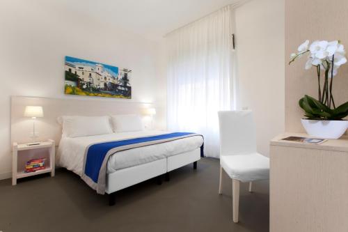 Hotel Tasso Suites & Spa - image 6