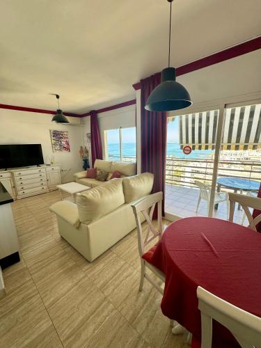 Apartamentos Mediterraneo