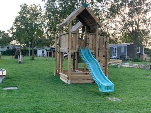 plac zabaw dla dzieci, Lieblingsplatz Renesse, Camping Siblu de Oase in Lagezoom